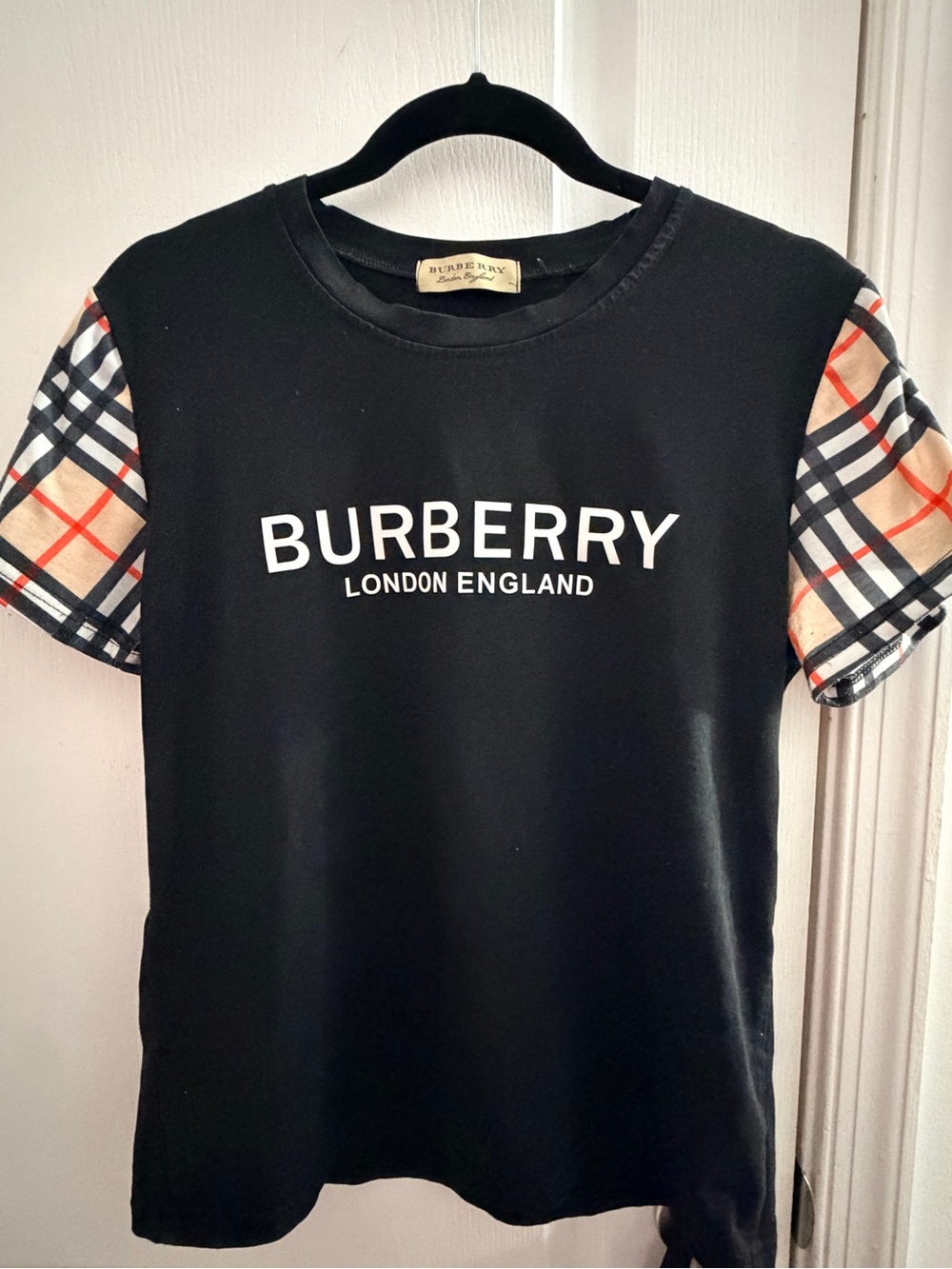 Burberry shirt no size tag pre loved